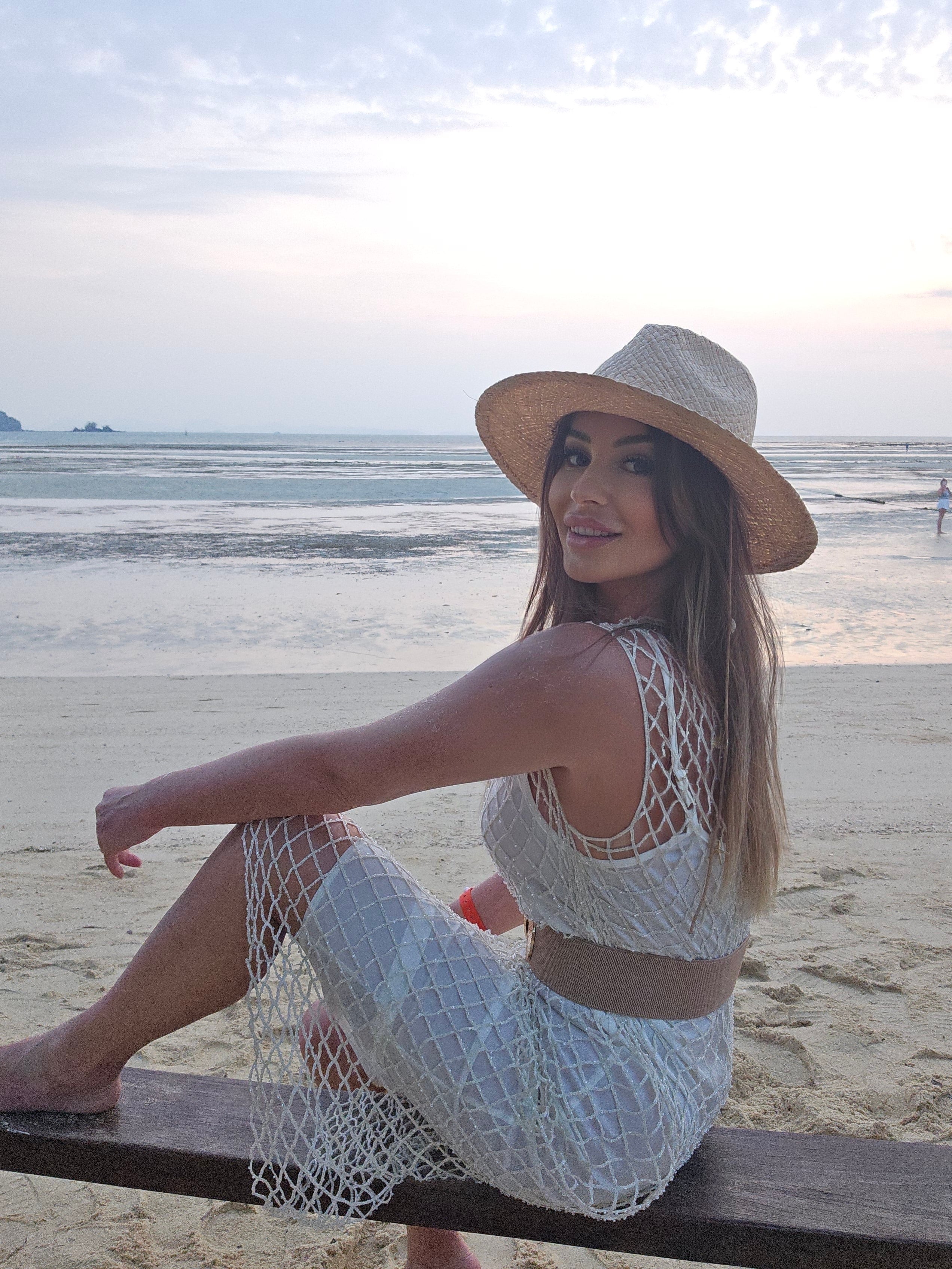 Sommerhut Buenos Aires - BJULITY