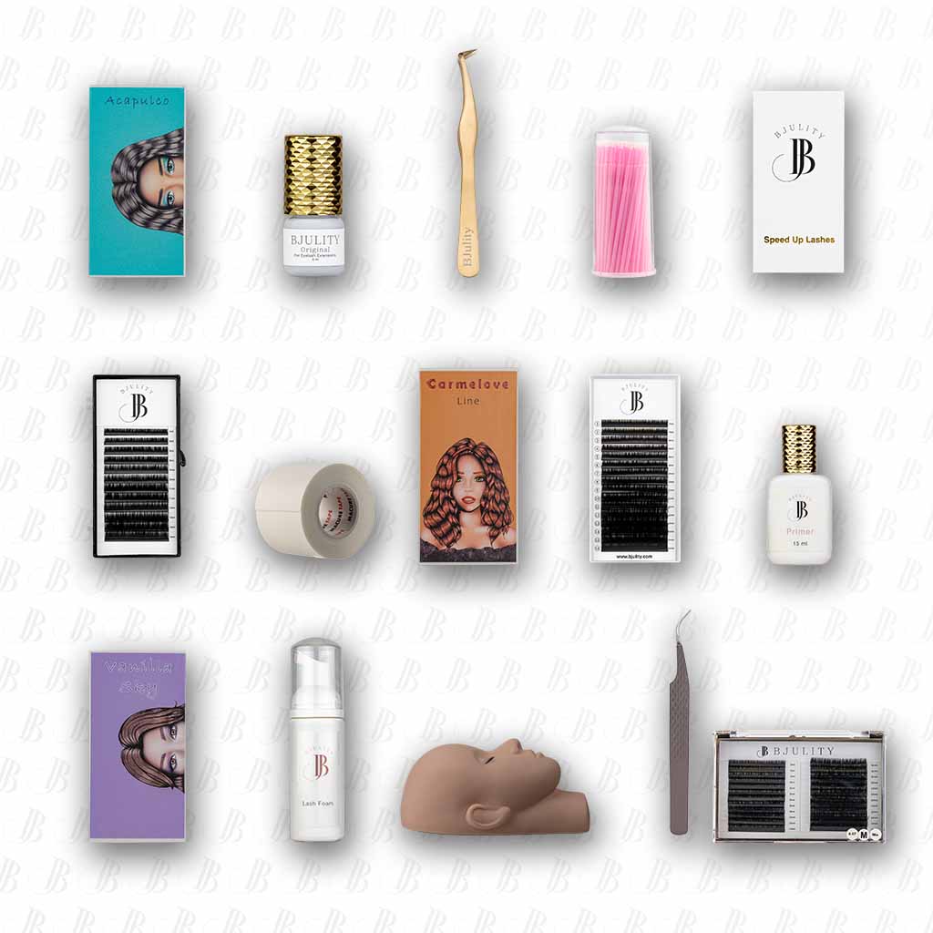 Sammlung unterschiedlicher Wimpernprodukte wie Kunstwimpern, Wimpernpinzetten und Wimpernkleber