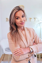 Wimperntrainerin im Wimpernkurs Lash Start Pro für Anfänger